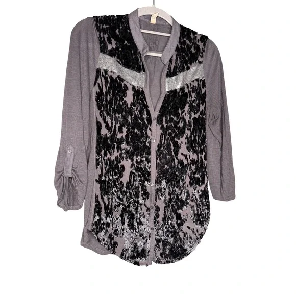 Anthropologie Tiny Kitsalano velvet & silk blend burnout blouse button down - Picture 2 of 13
